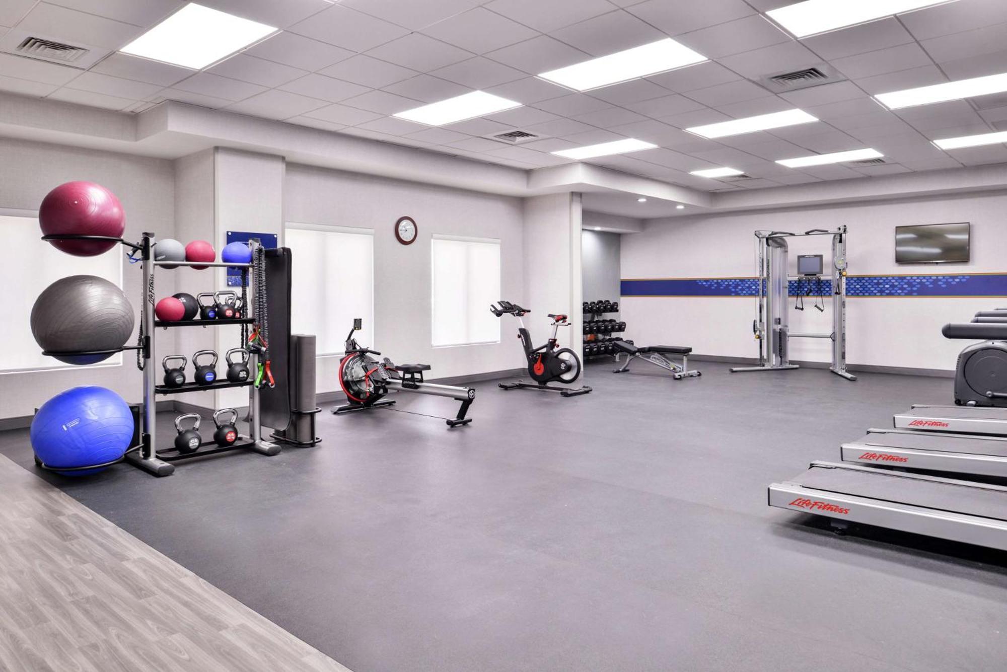 Hampton Inn & Suites Legacy Park-Frisco Ngoại thất bức ảnh