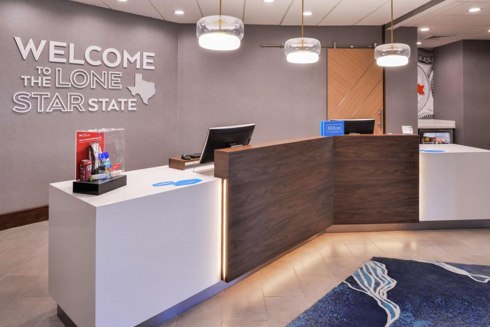 Hampton Inn & Suites Legacy Park-Frisco Ngoại thất bức ảnh