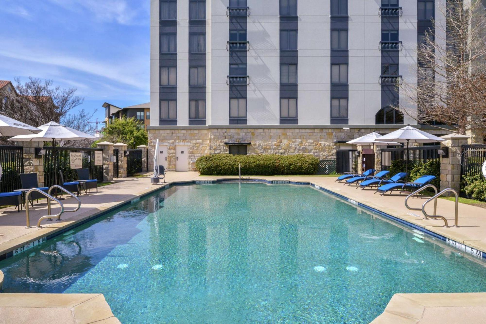 Hampton Inn & Suites Legacy Park-Frisco Ngoại thất bức ảnh